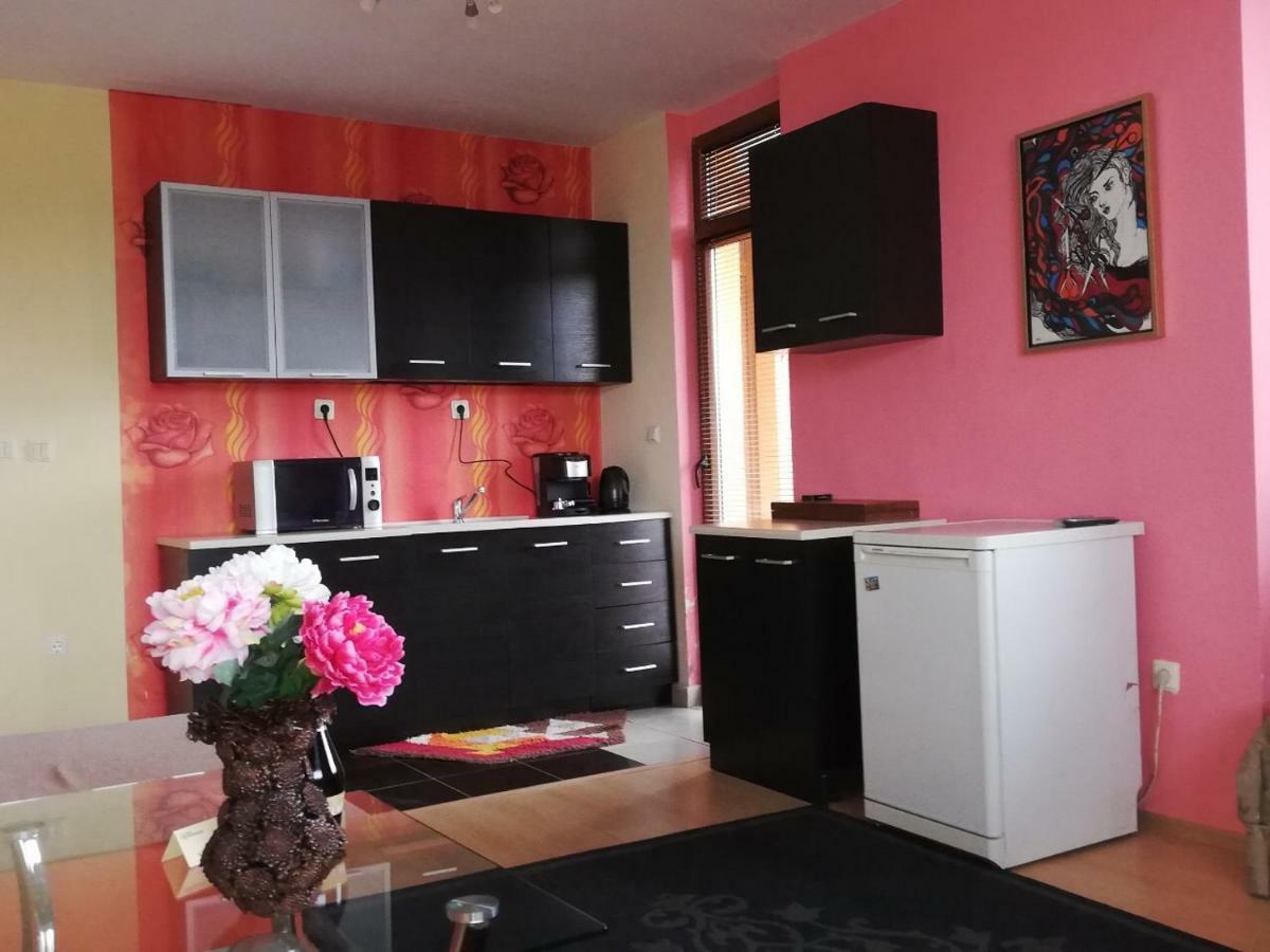 M&M Apartment Welingrad Zewnętrze zdjęcie