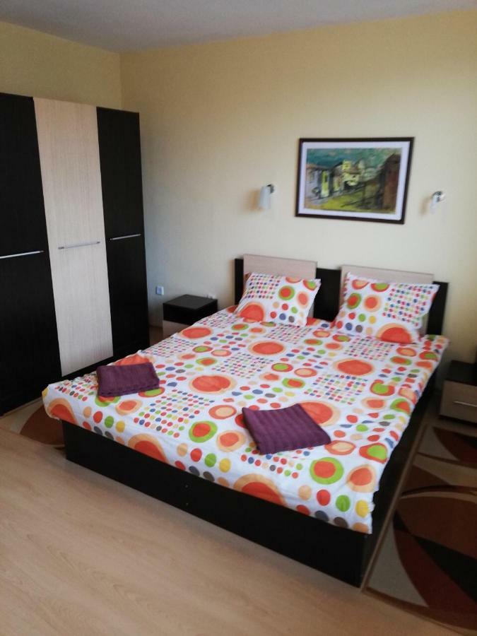 M&M Apartment Welingrad Zewnętrze zdjęcie